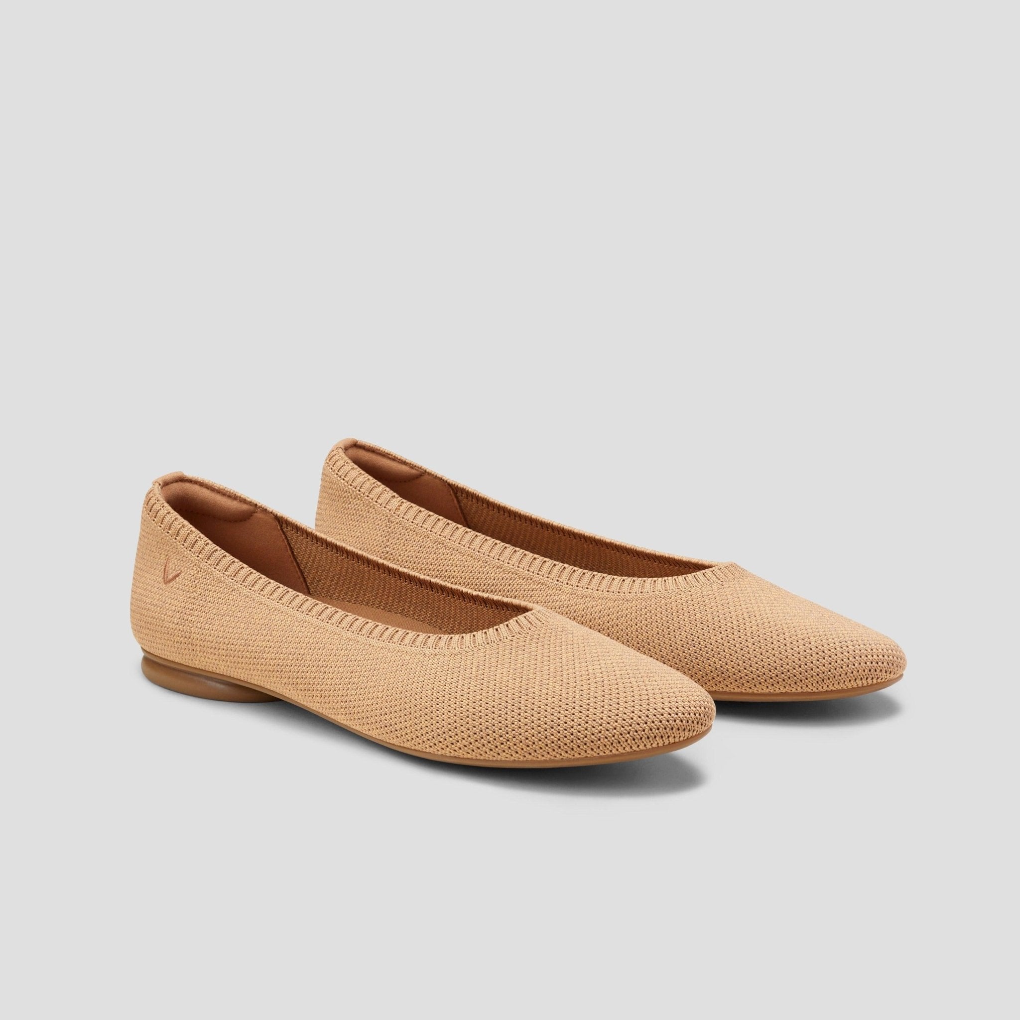 [Tamia 2.0] Almond toe flat shoes