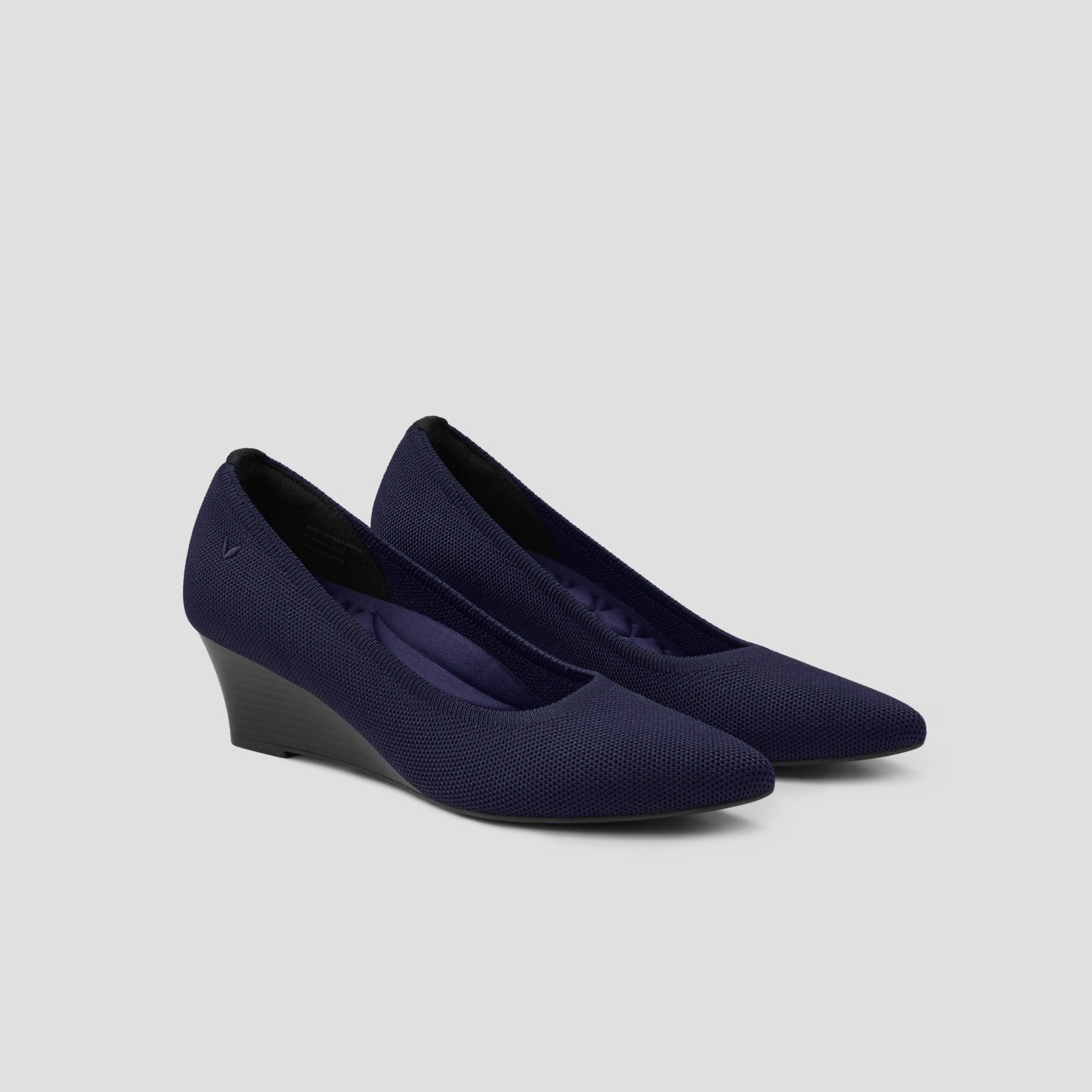 [Aria Wedge Pro] Pointed toe wedge heel pumps