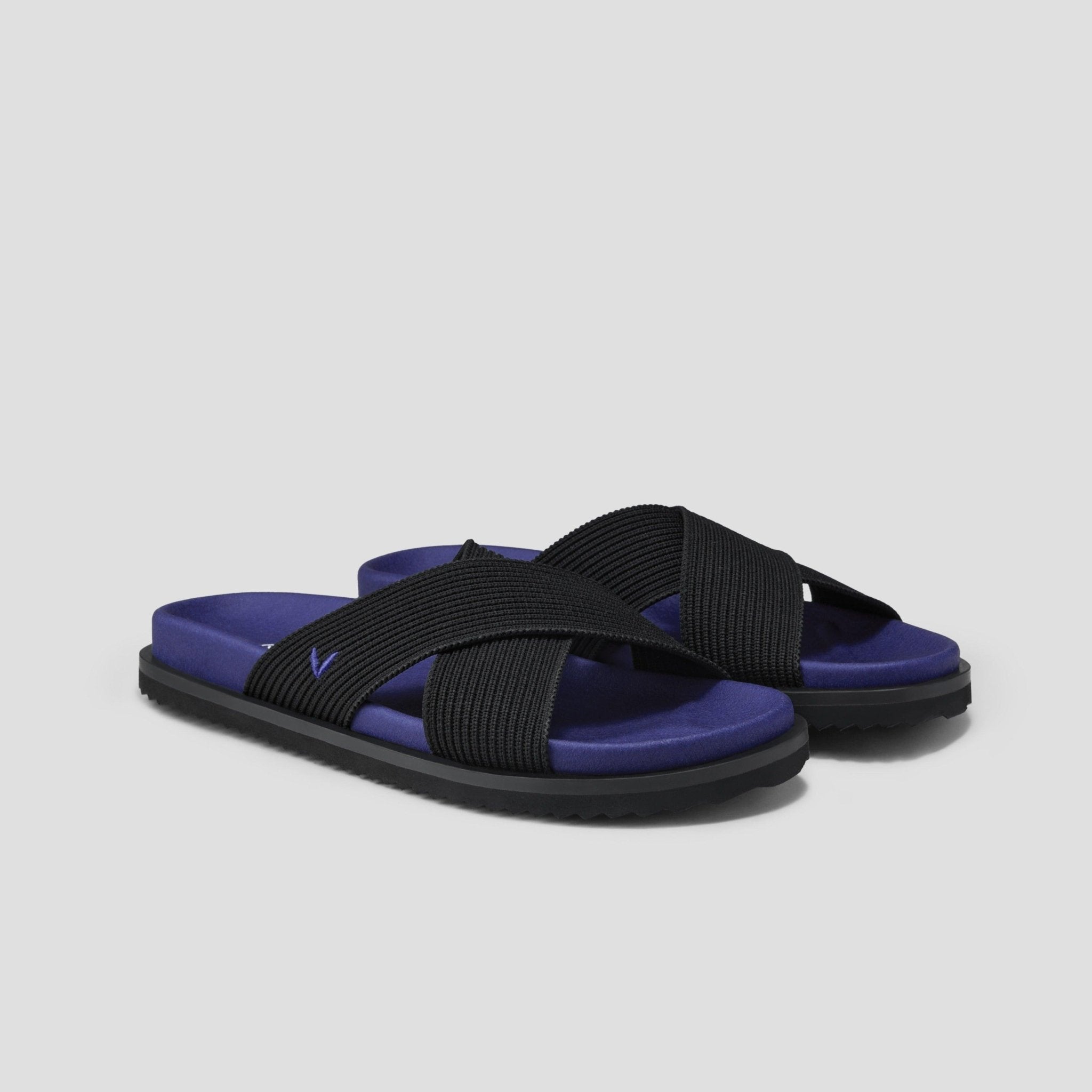 [Natalia] Cross strap sandals