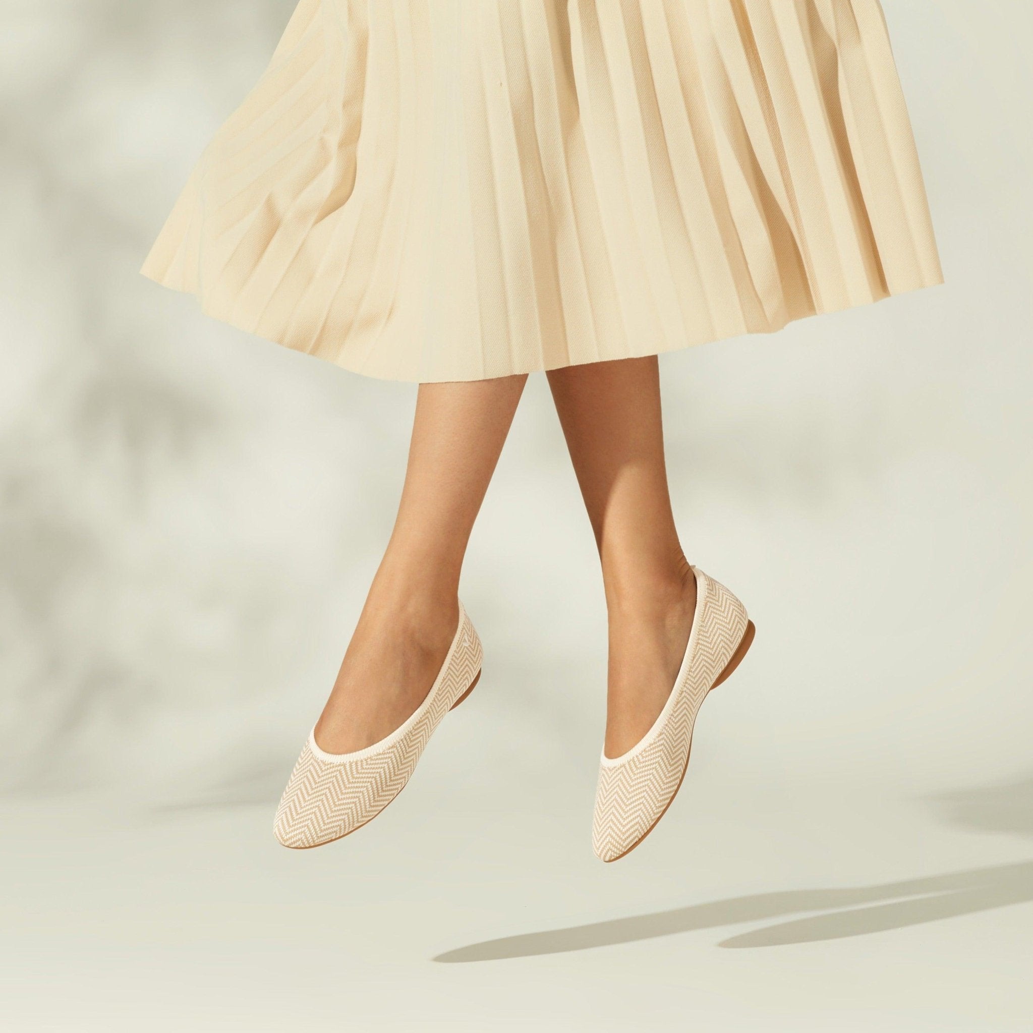 [Tamia 2.0] Almond toe flat shoes