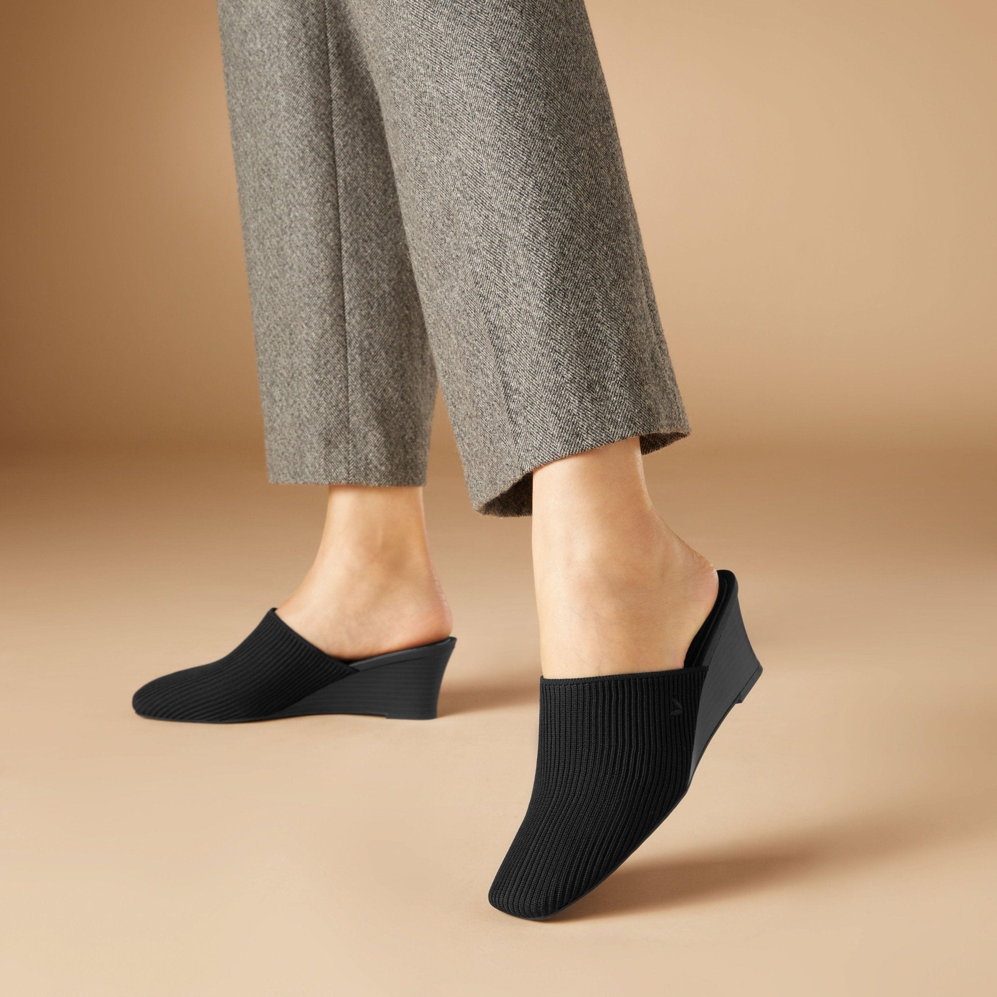 [Margot Wedge Mules] スクエアトゥ ウェッジ ミュール