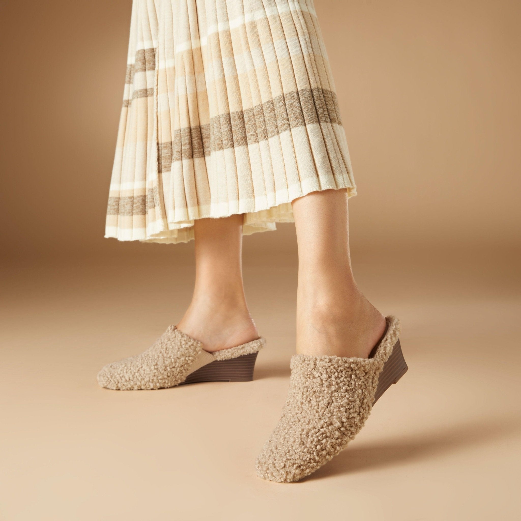 [Margot Wedge Mules] スクエアトゥ ウェッジ ミュール