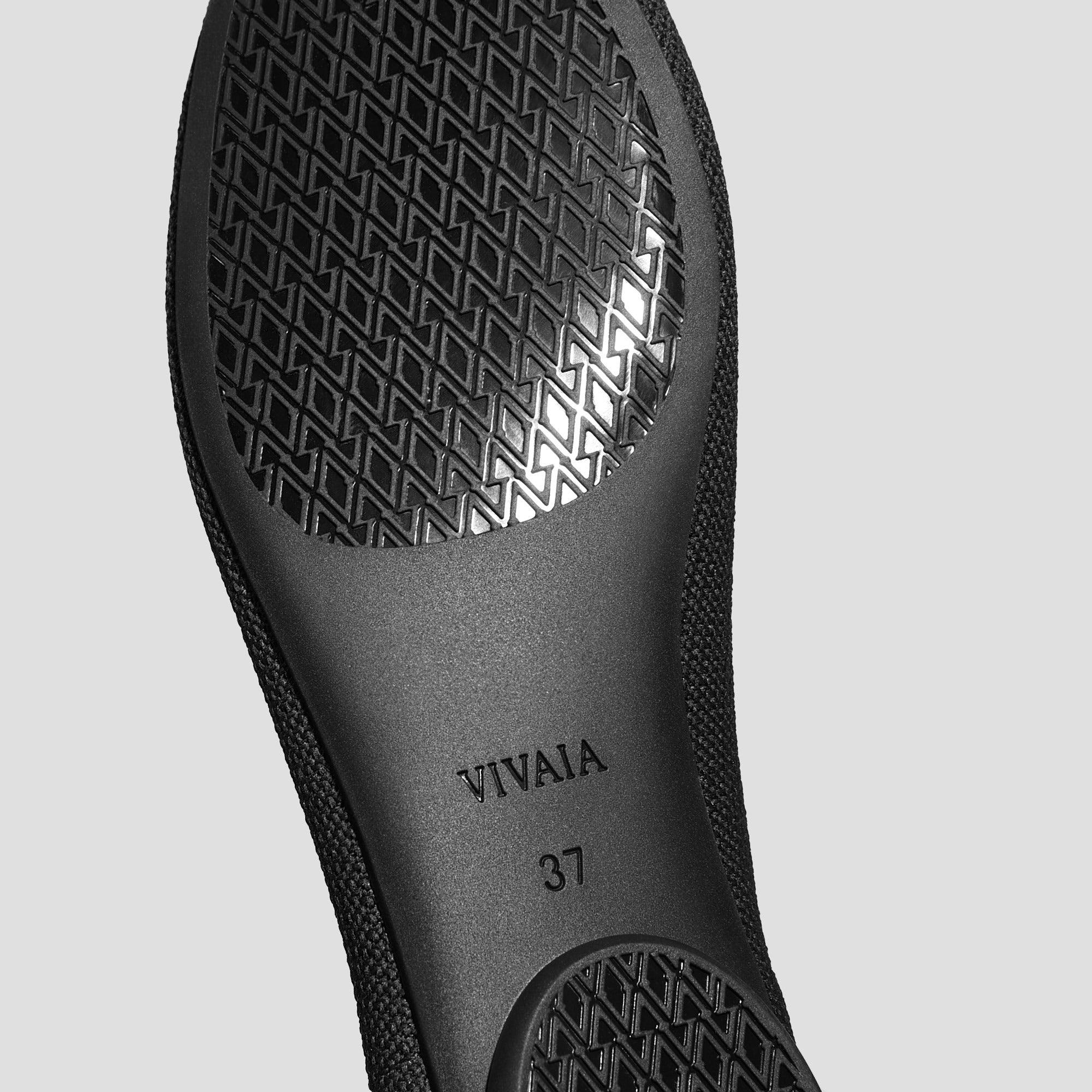 [Tiana] Almond toe flat shoes