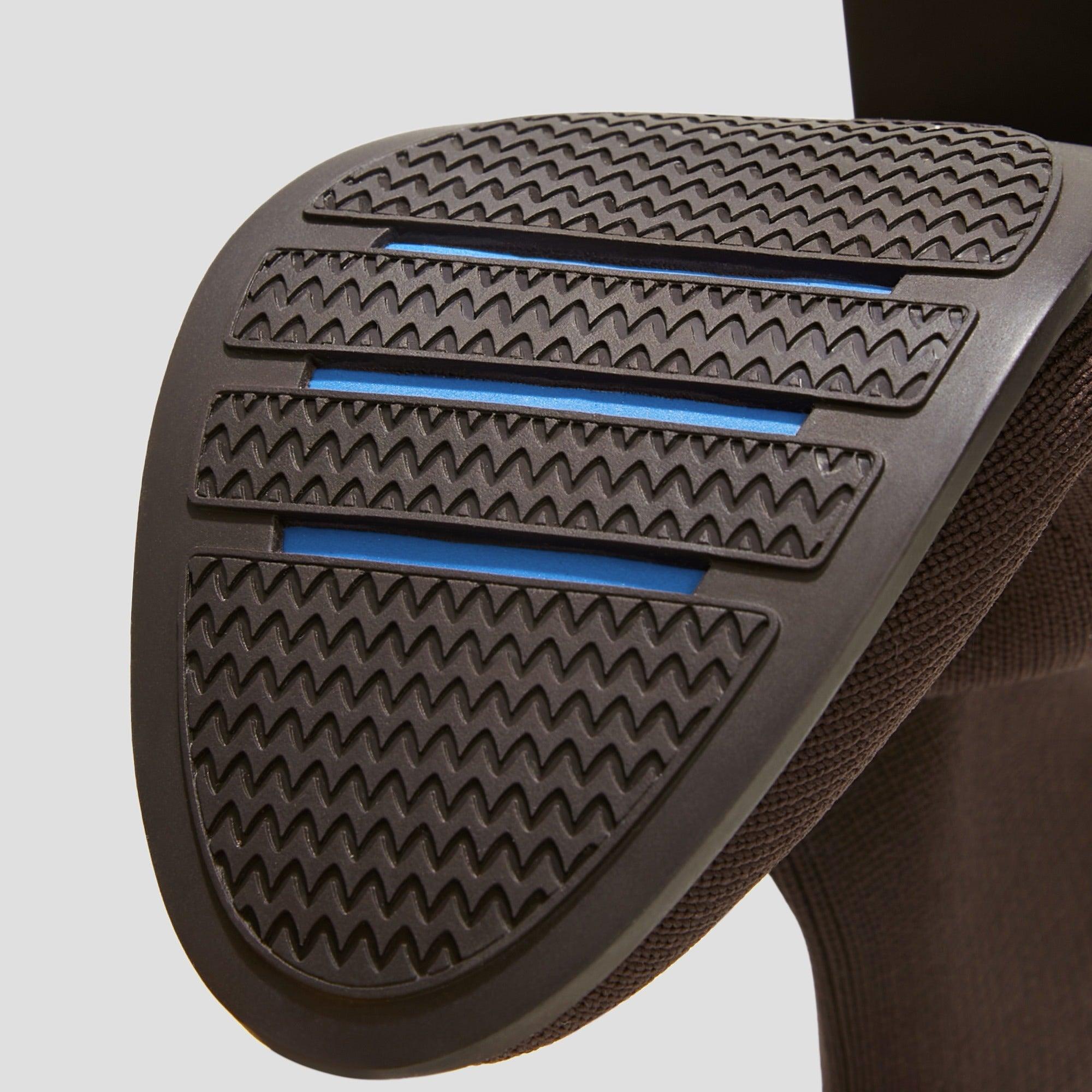 [Amanda] アーモンドトゥ 撥水加工 ランニングヒールブーツ