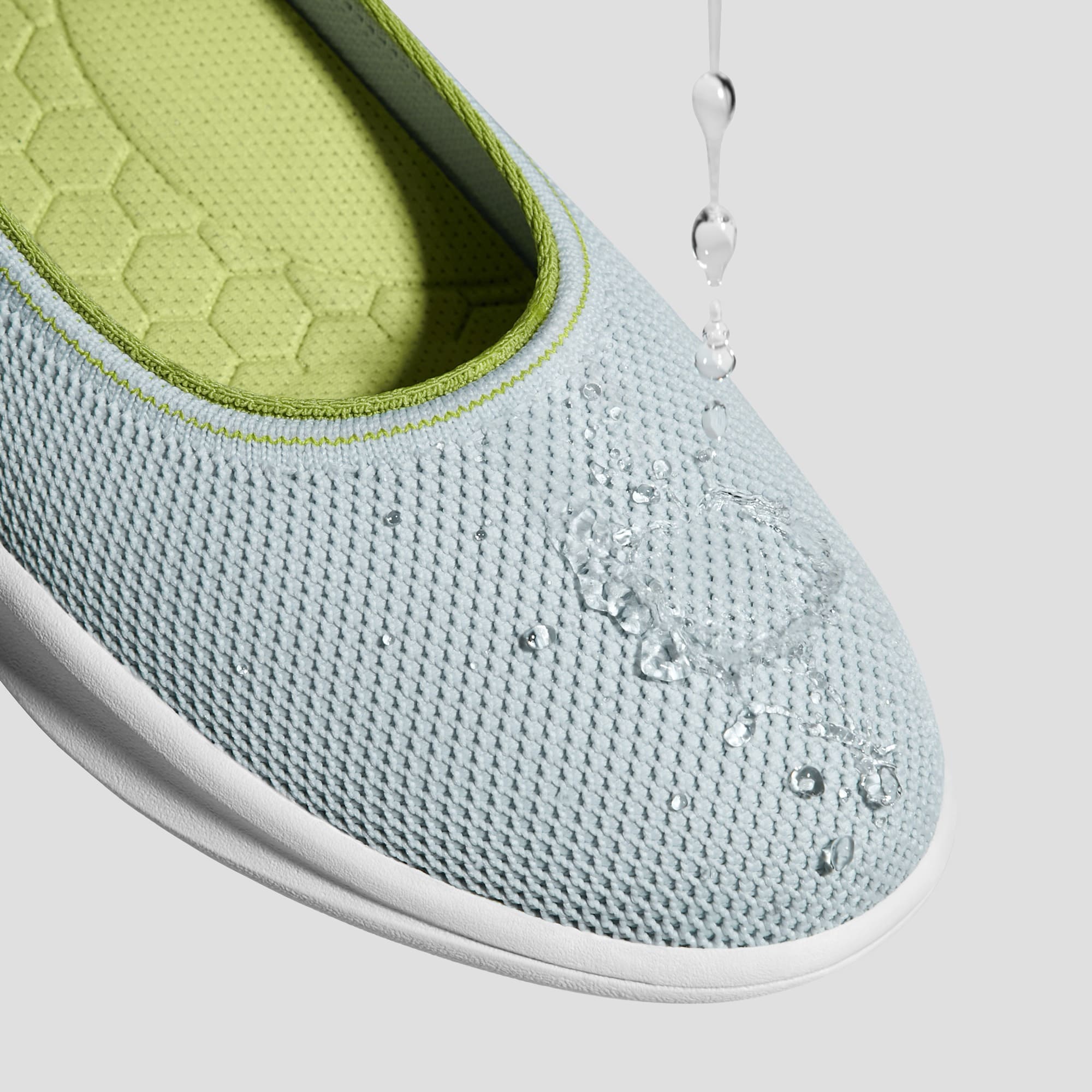 [Walker Pro Izabel] Water-repellent round toe sneakers, flat