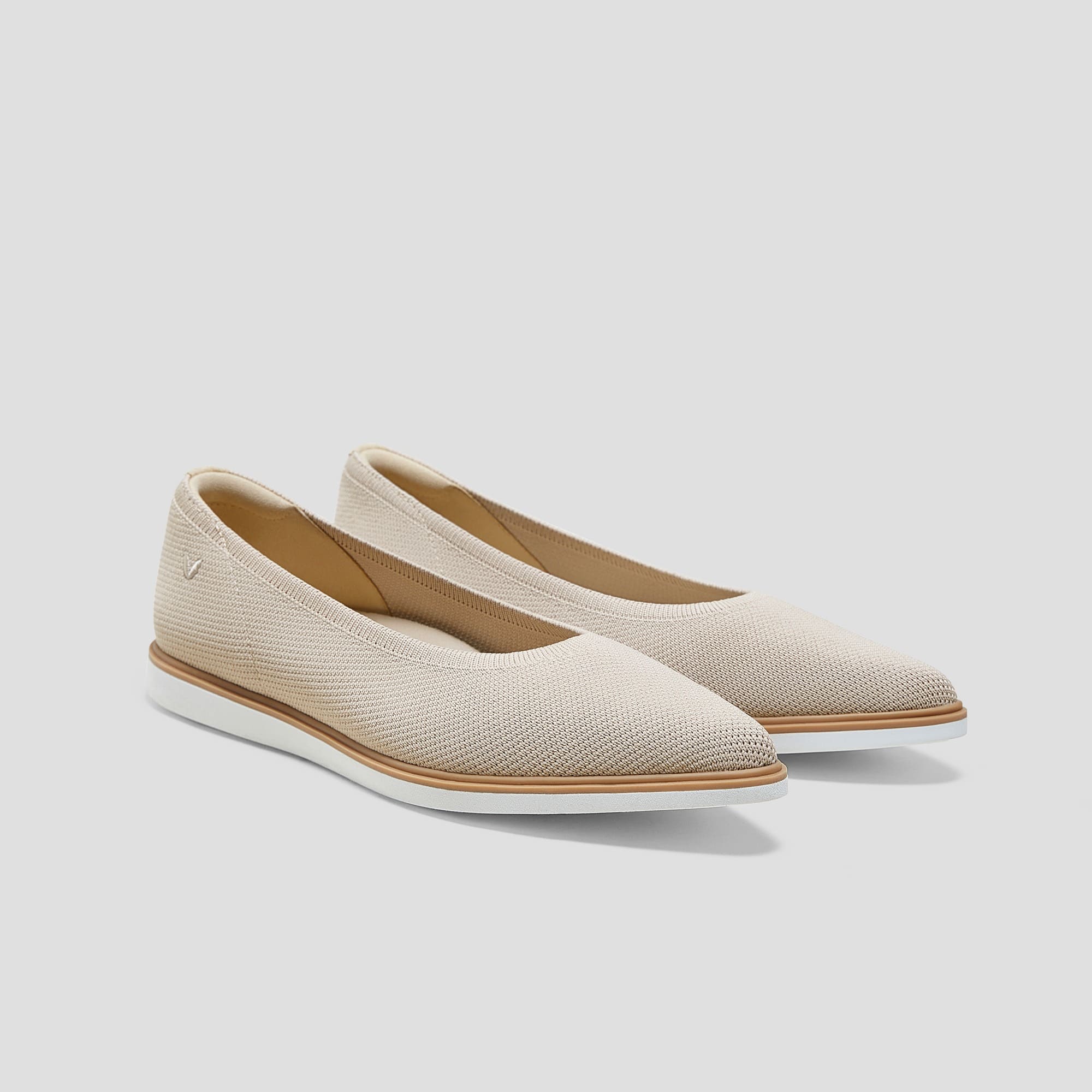 [All-Day Standing Veronica] Pointed toe flat