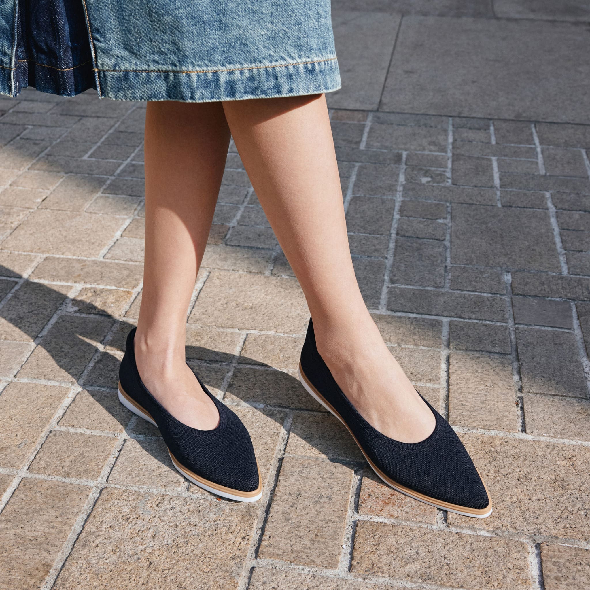 [All-Day Standing Veronica] Pointed toe flat