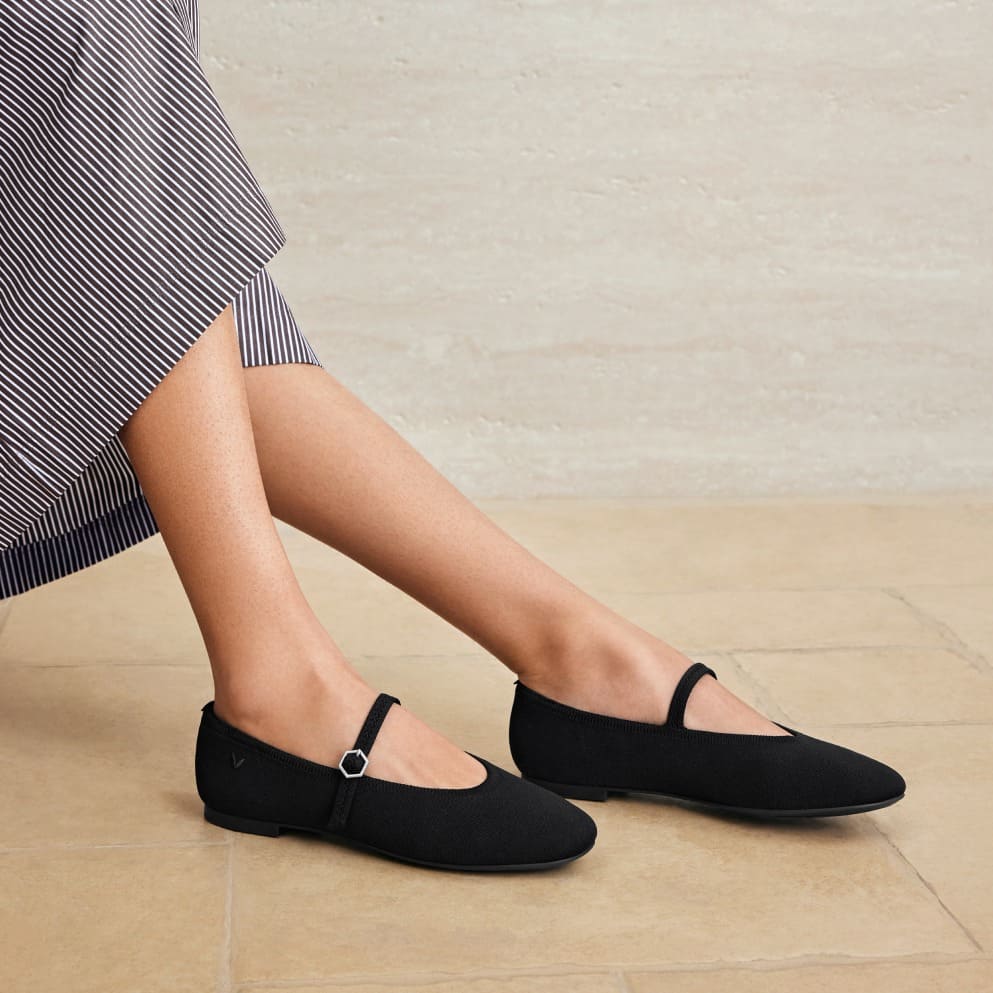 [Nelly] AdaptAll™ Almond Toe Flat