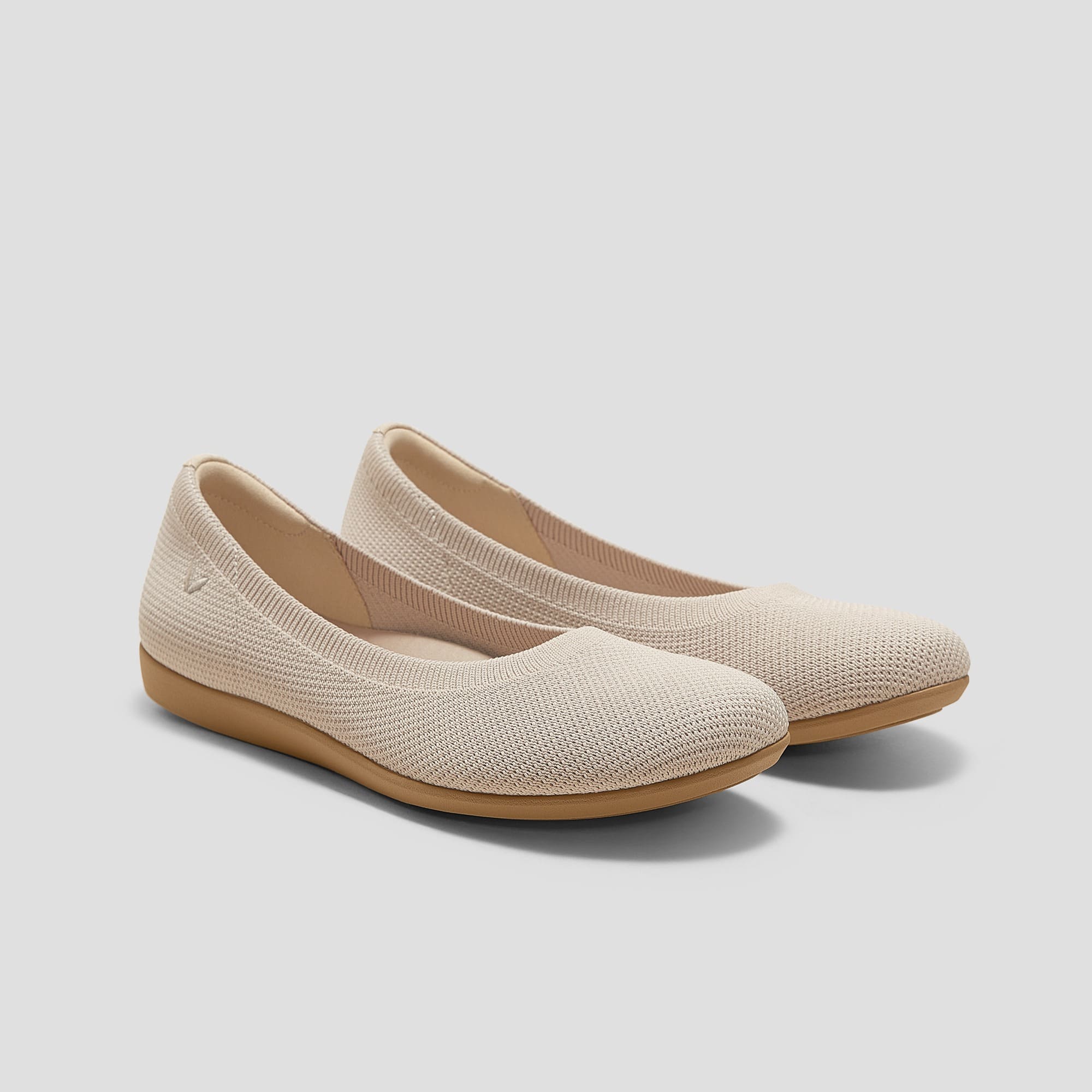[Claire Walker Super Water Repellent] Round Toe Ultra Lightweight Thick Sole Flat Shoes