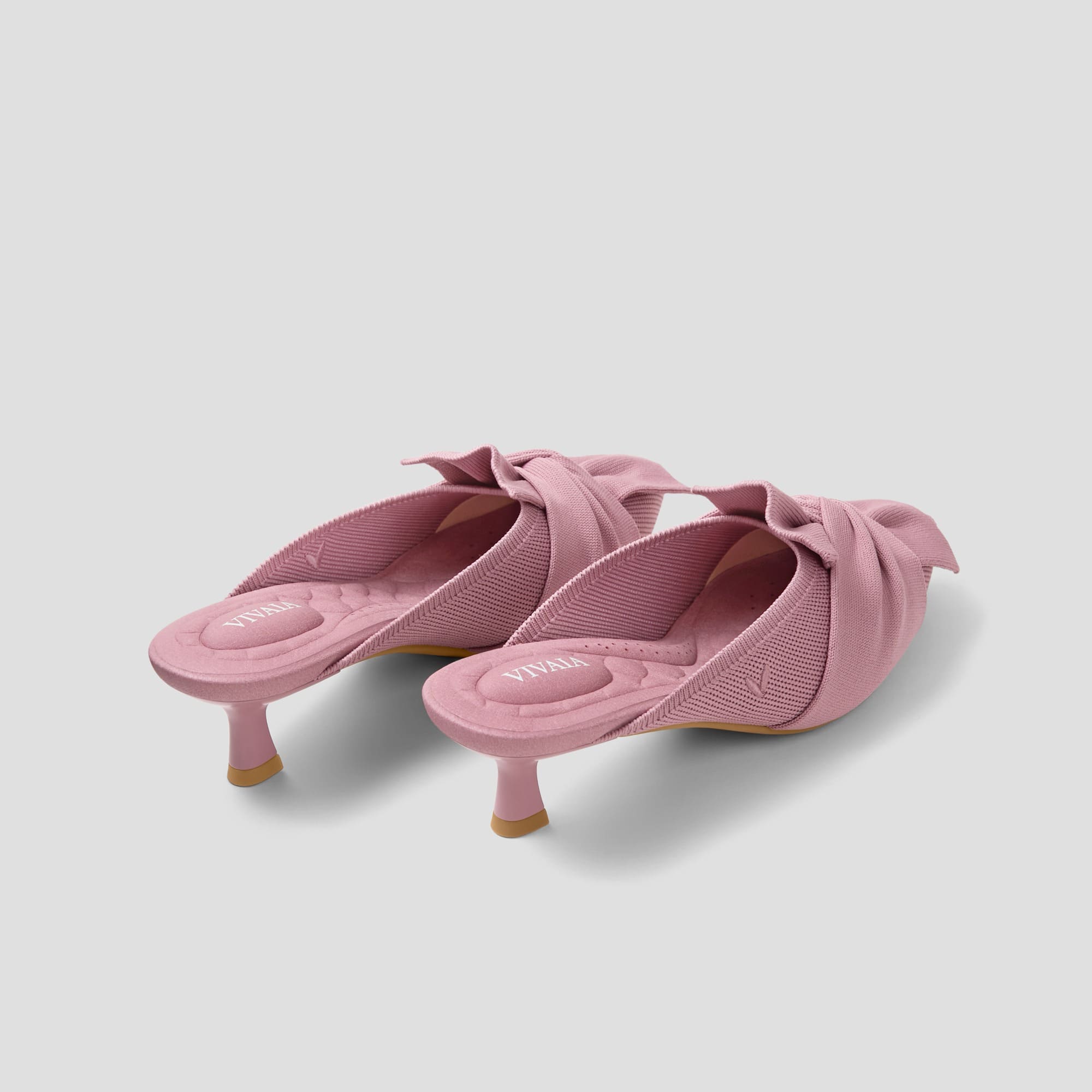 [Samira] Pointed toe sandals with ribbon