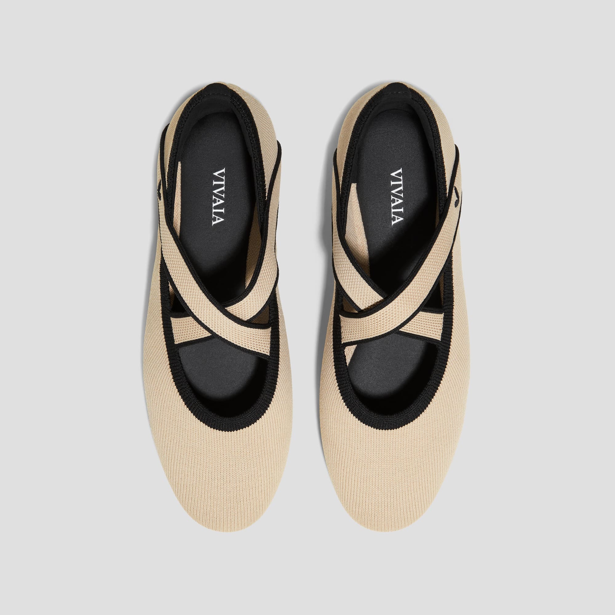 Nia] アーモンドトゥ メリージェーン フラット – VIVAIA JAPAN