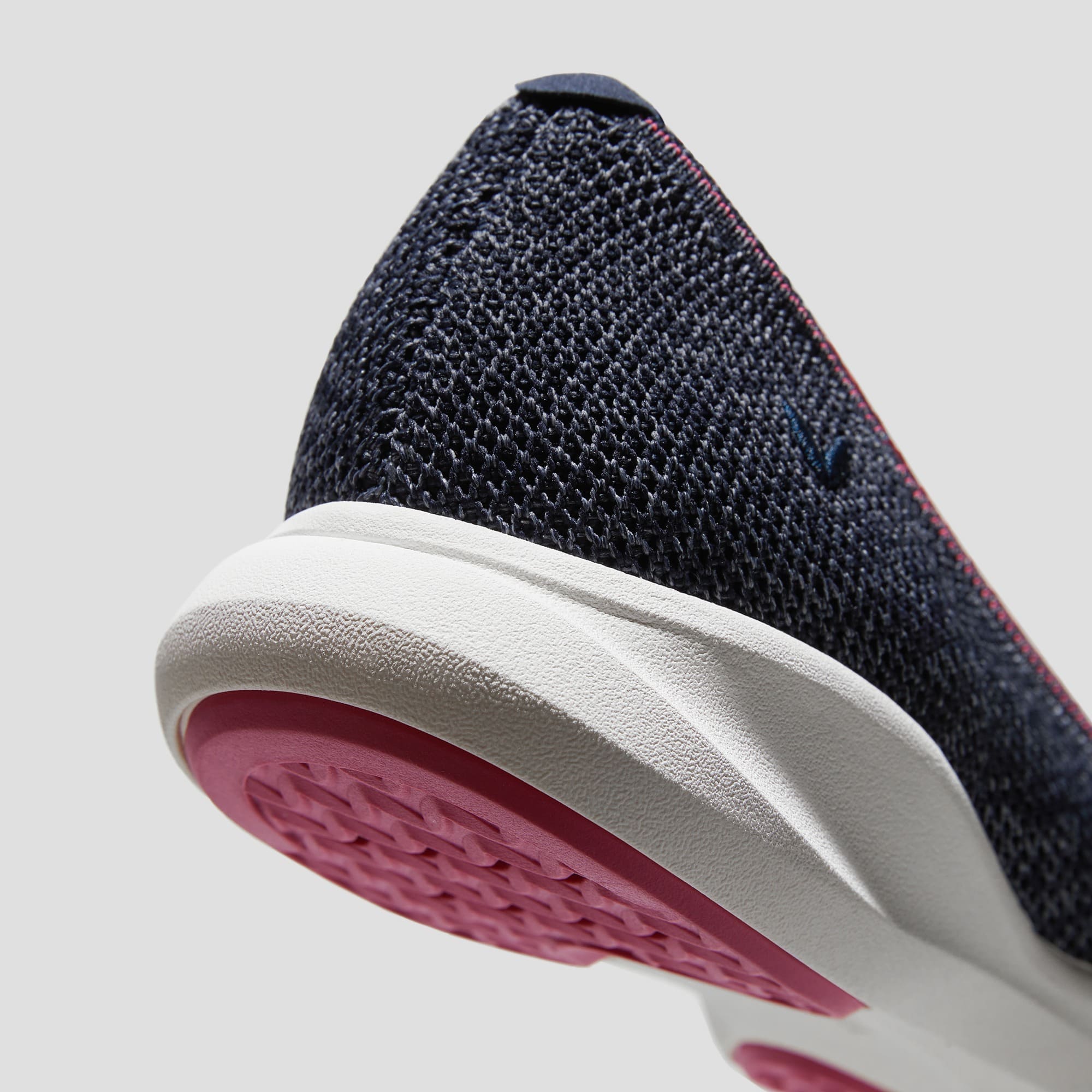 [Walker Pro Izabel] Water-repellent round toe sneakers, flat