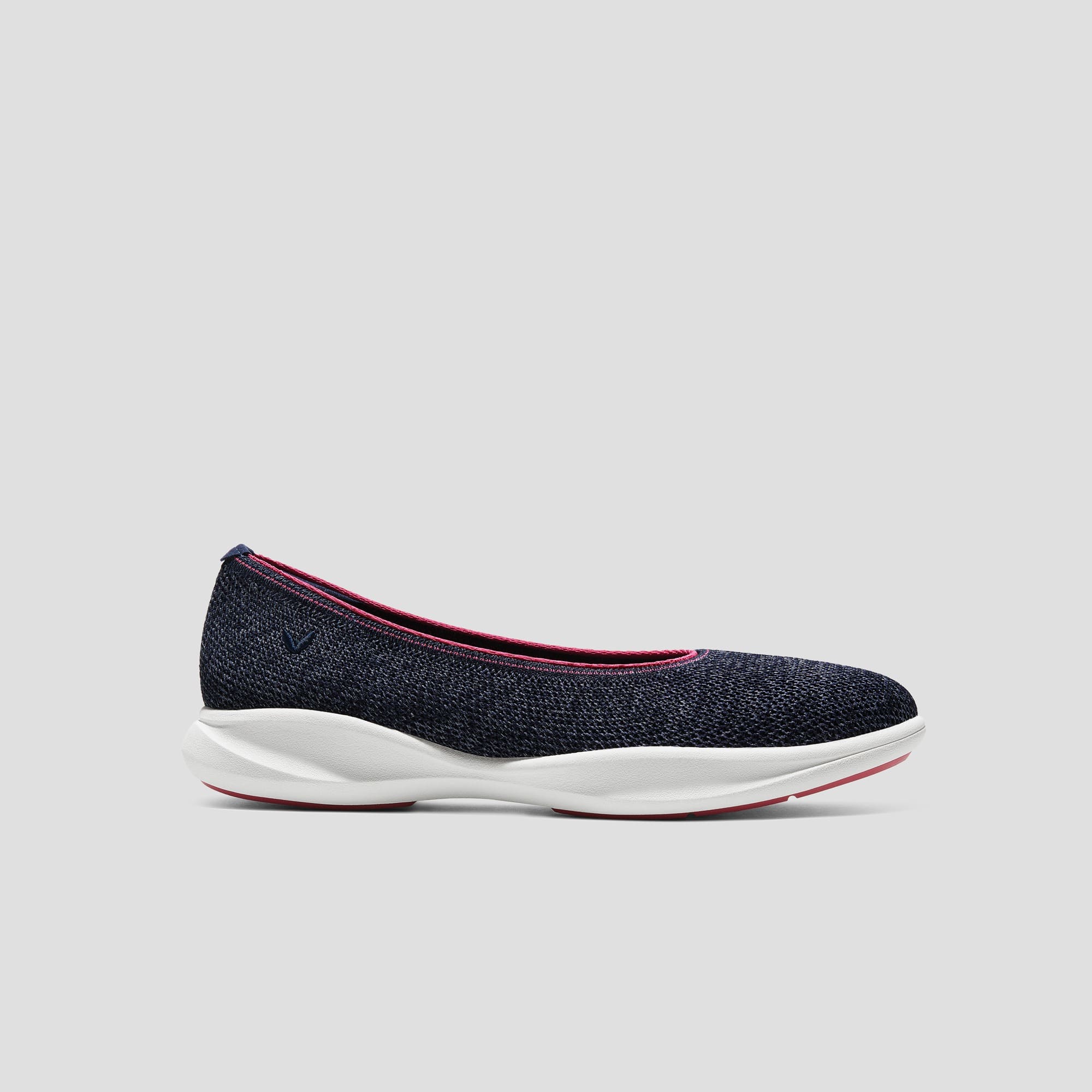 [Walker Pro Izabel] Water-repellent round toe sneakers, flat