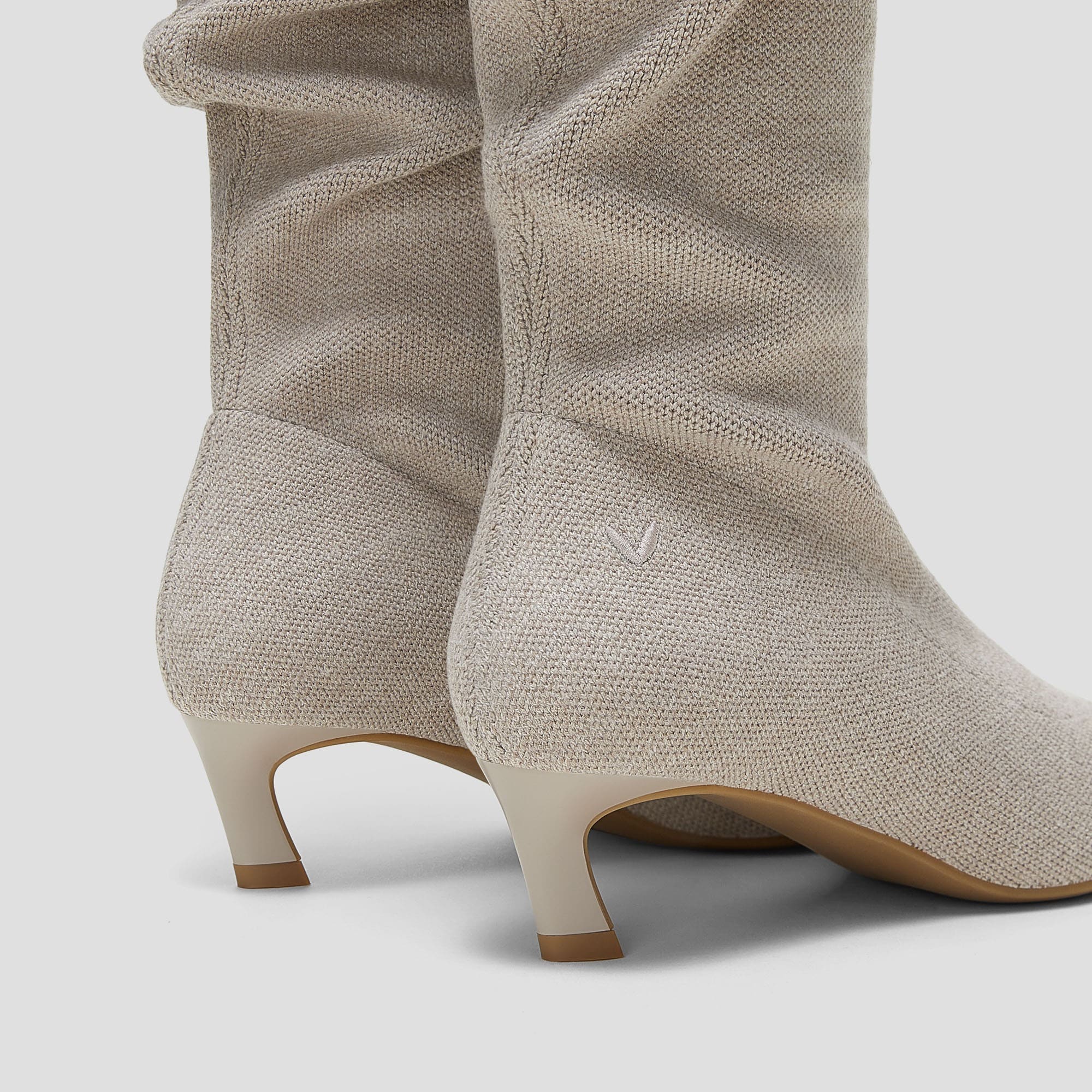 [Rumi] スクエアトゥ スロウィー ニーハイ キトゥンヒール ブーツ