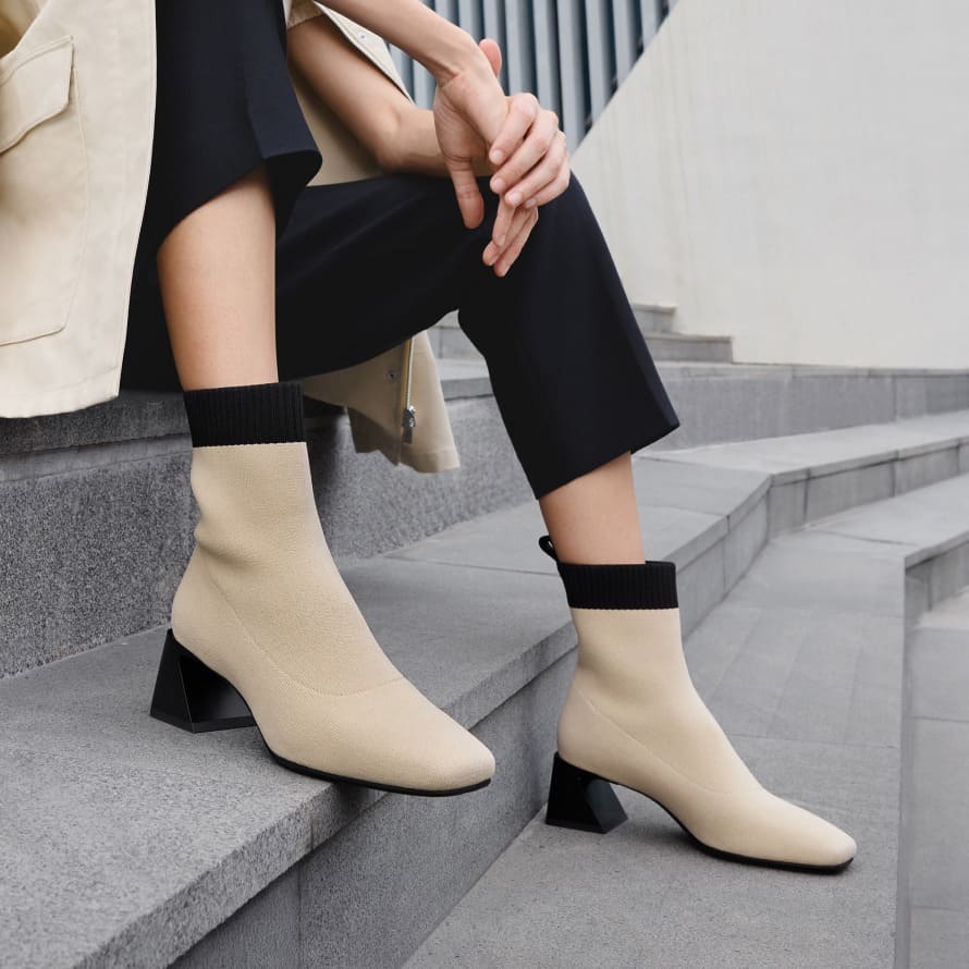 [Regina Pro] スクエアトゥ 撥水加工 ショートブーツ