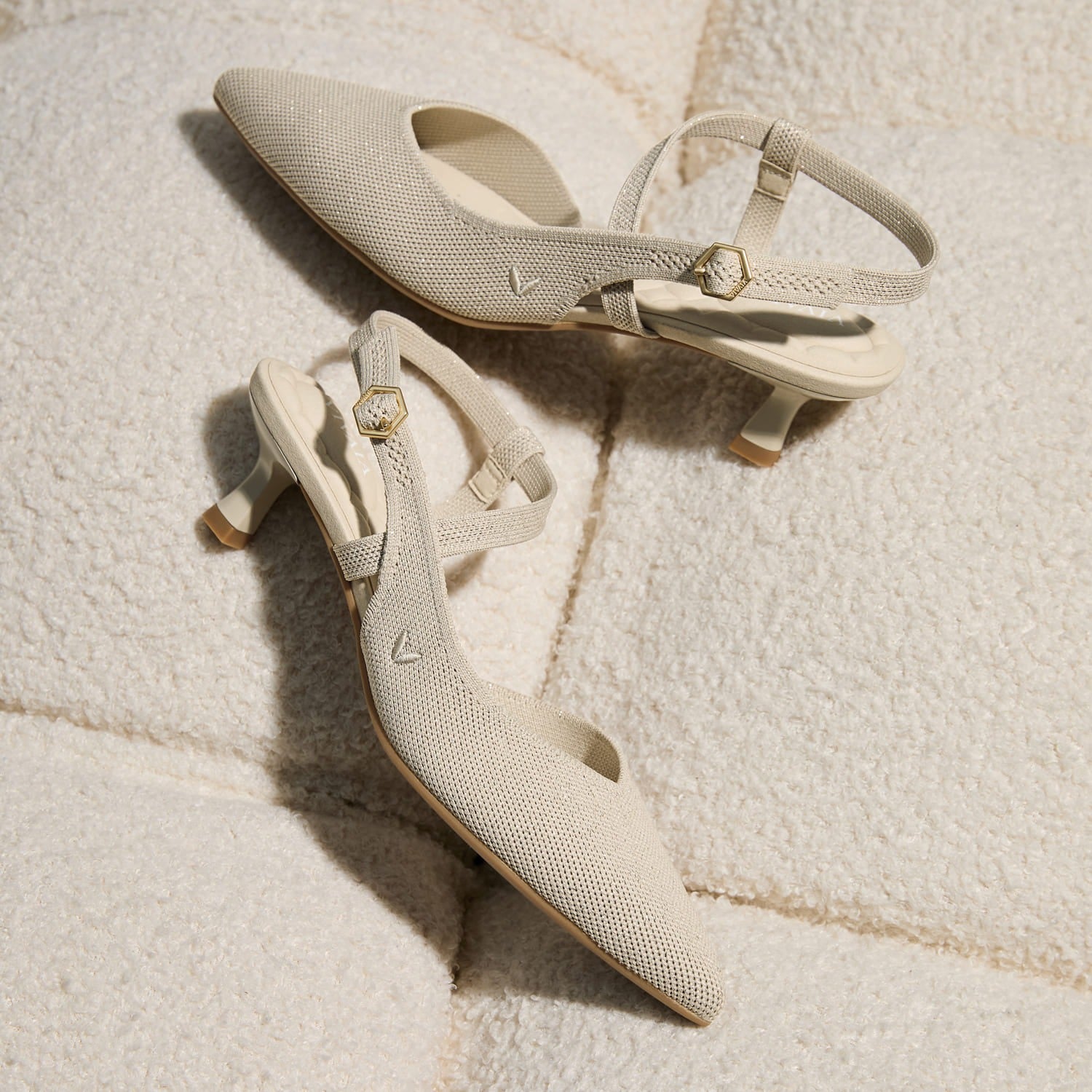 Sylvan] PointEase™ スリングバック パンプス – VIVAIA JAPAN