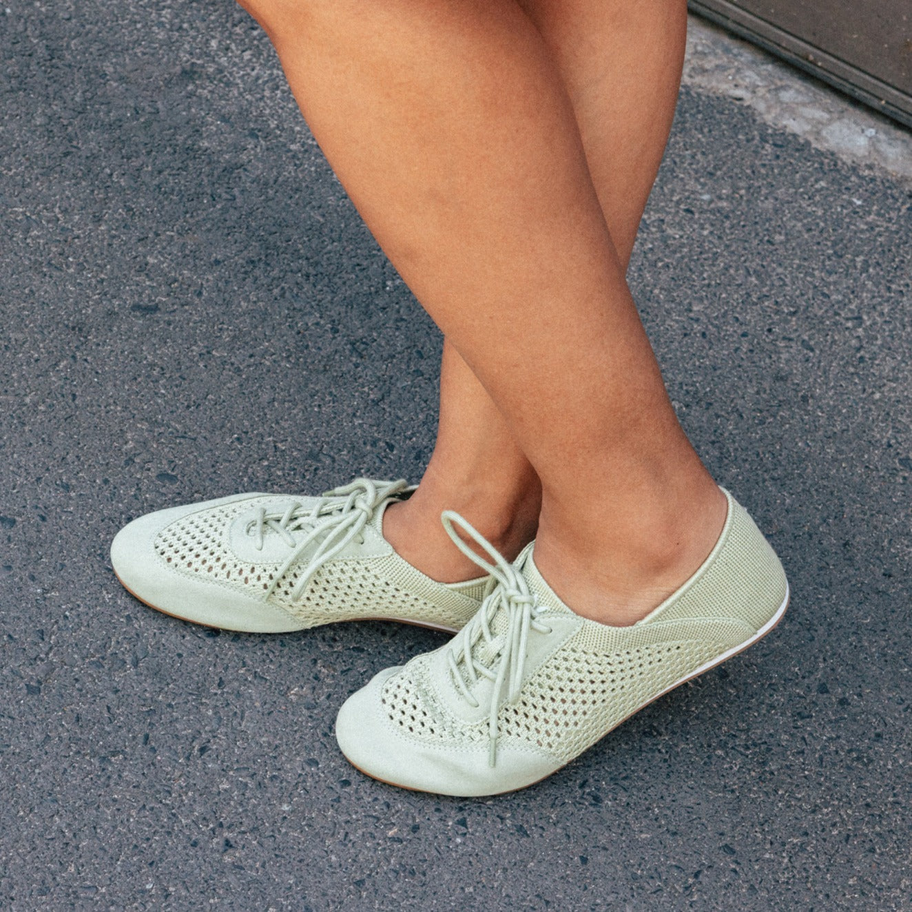 [Yara] アーモンドトゥ メッシュ バレエスニーカー