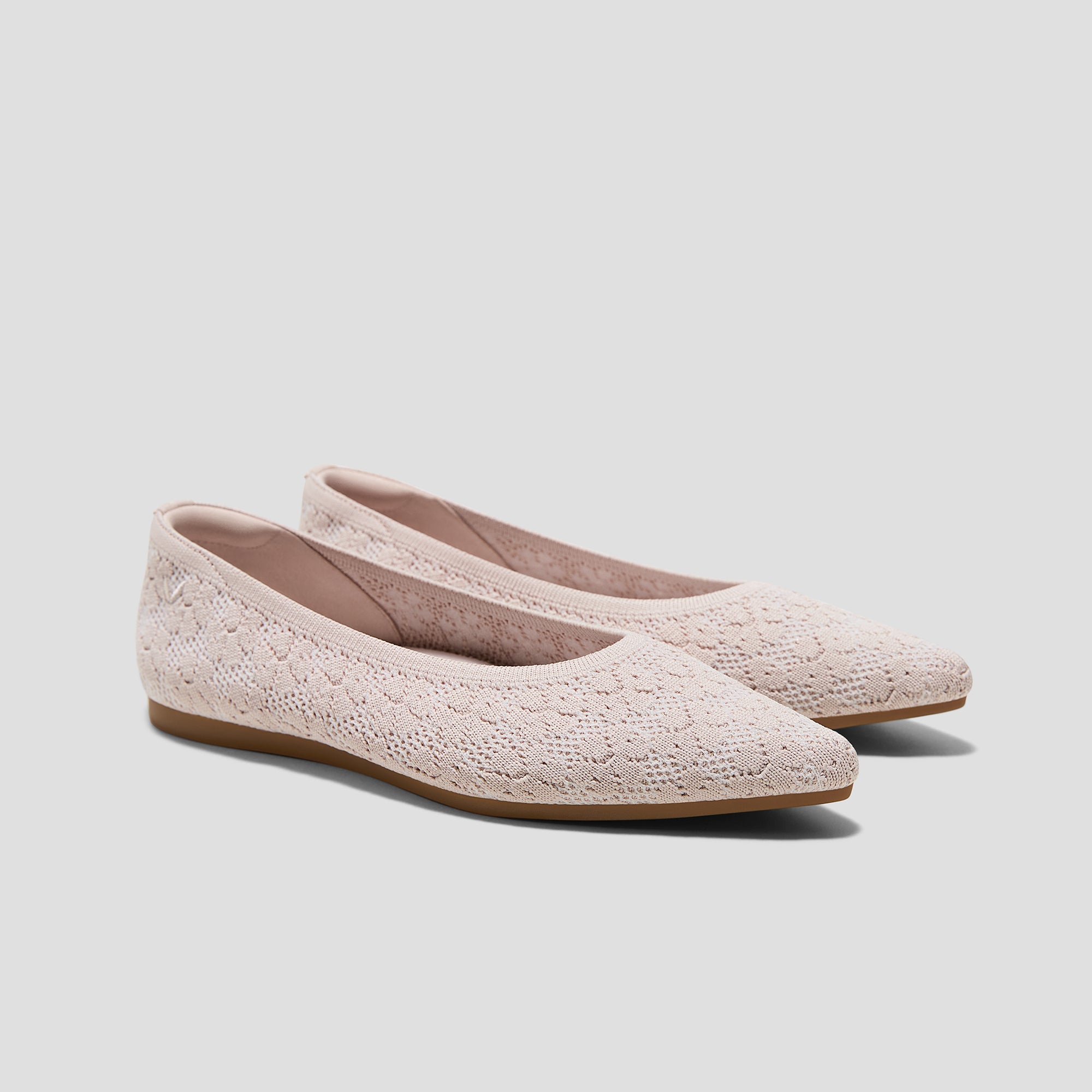 [Aria 5°] ポインテッドトゥ フラットシューズ