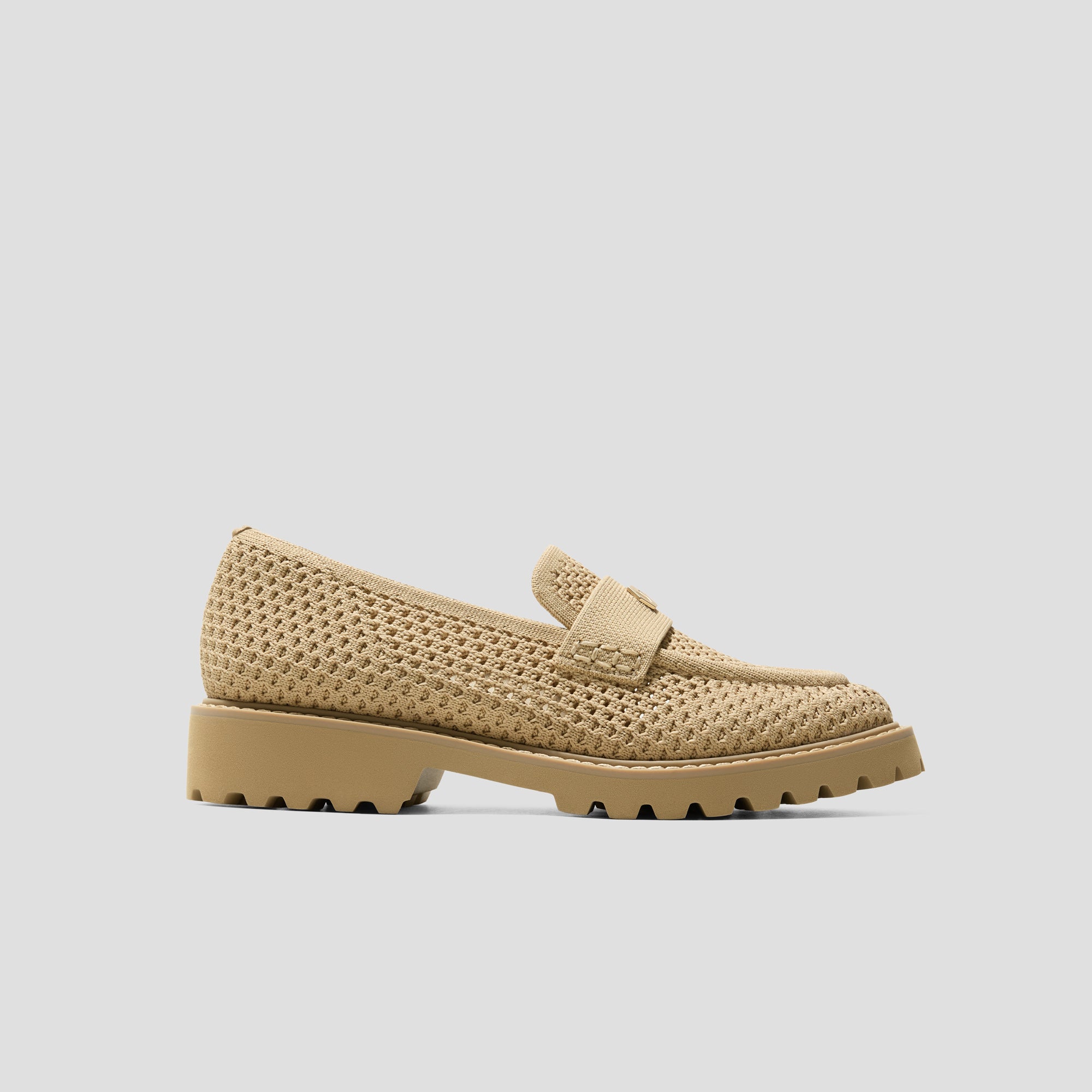 [Francesca] アーモンドトゥ プラットフォーム トラックソールローファー