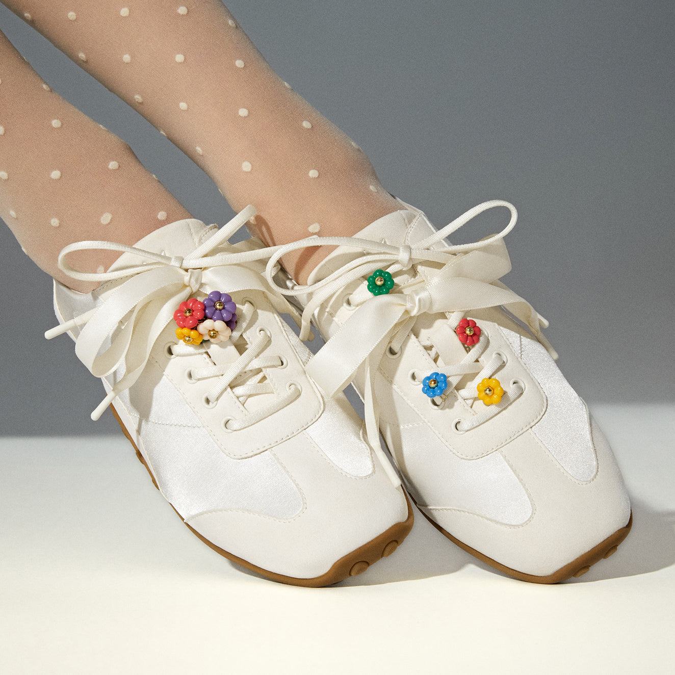 Lindie] シューレースチャーム セット – VIVAIA JAPAN