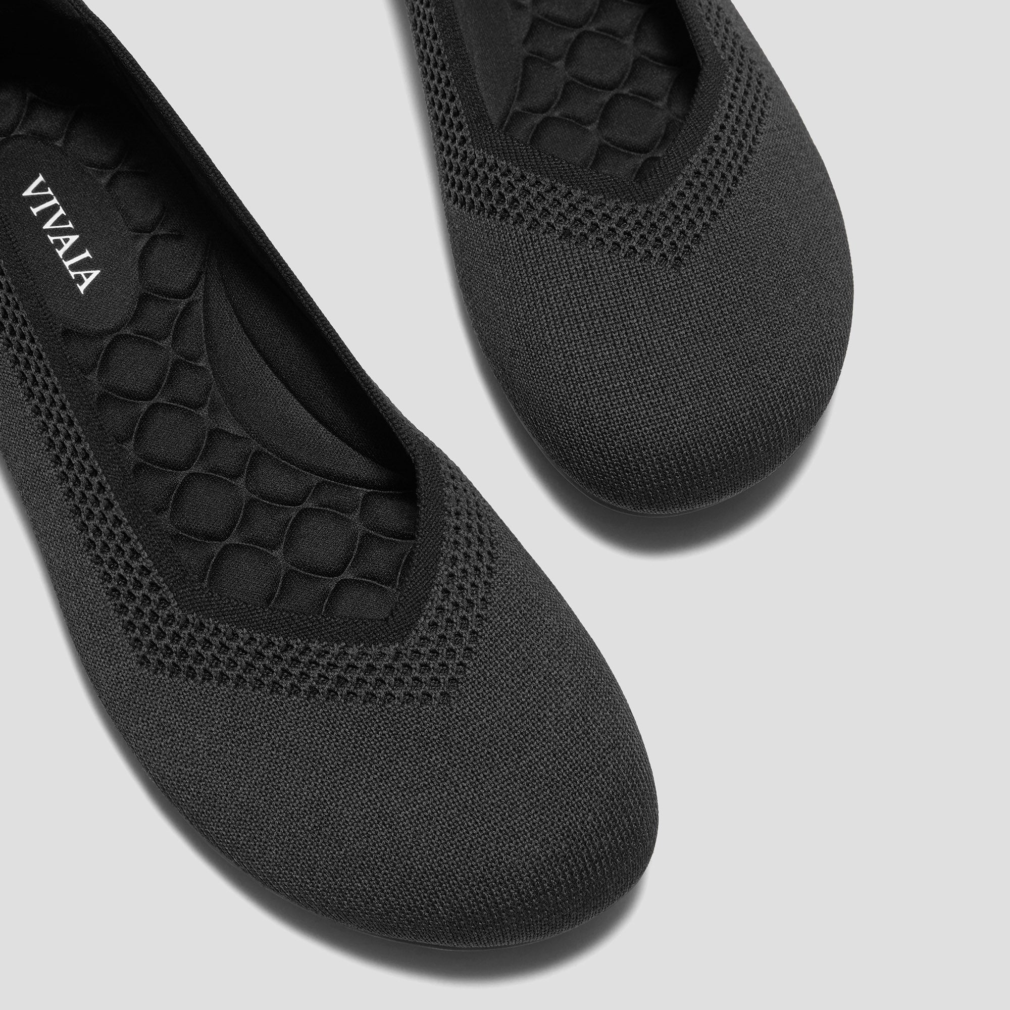 Tila] ラウンドトゥ エクストラワイド フラットシューズ – VIVAIA JAPAN