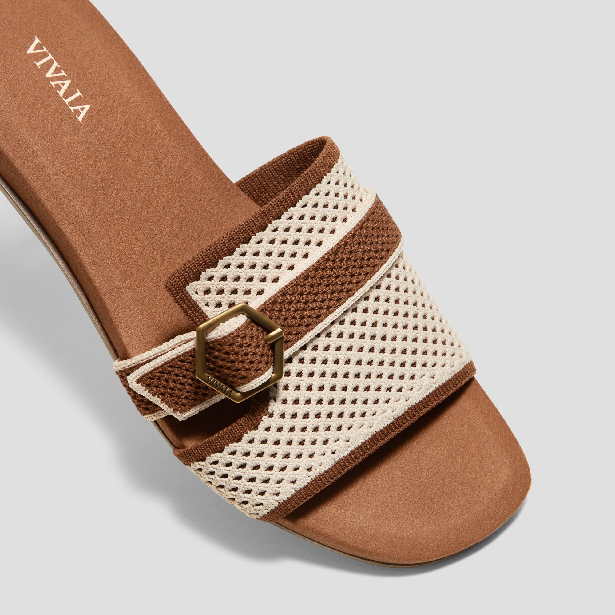 Delia] スクエアトゥ フラットサンダル – VIVAIA JAPAN