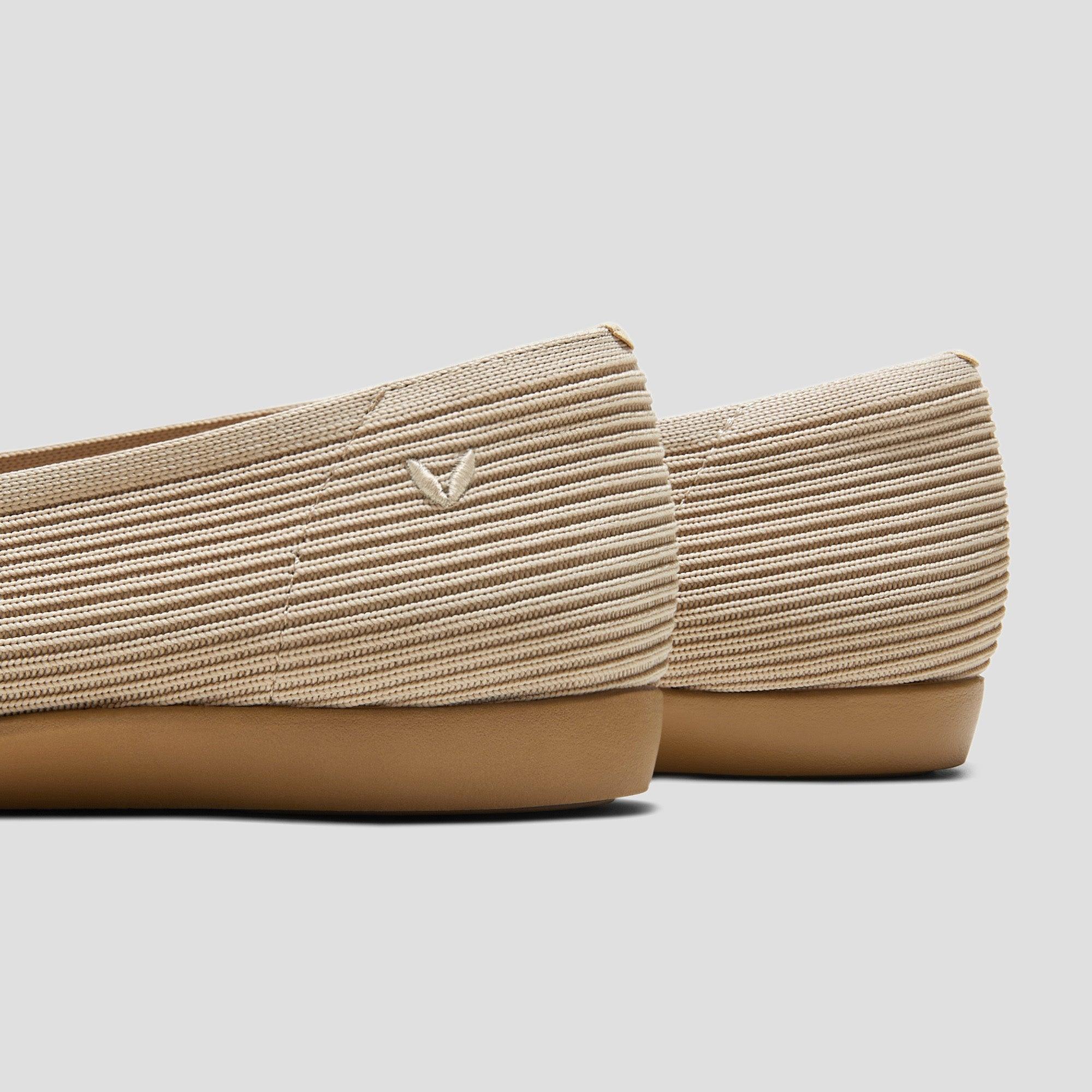 [Margot Walker Super Water Repellent] Square Toe Extra Wide (Compatible with up to 5E) Ultra-lightweight Thick Sole Flat Shoes