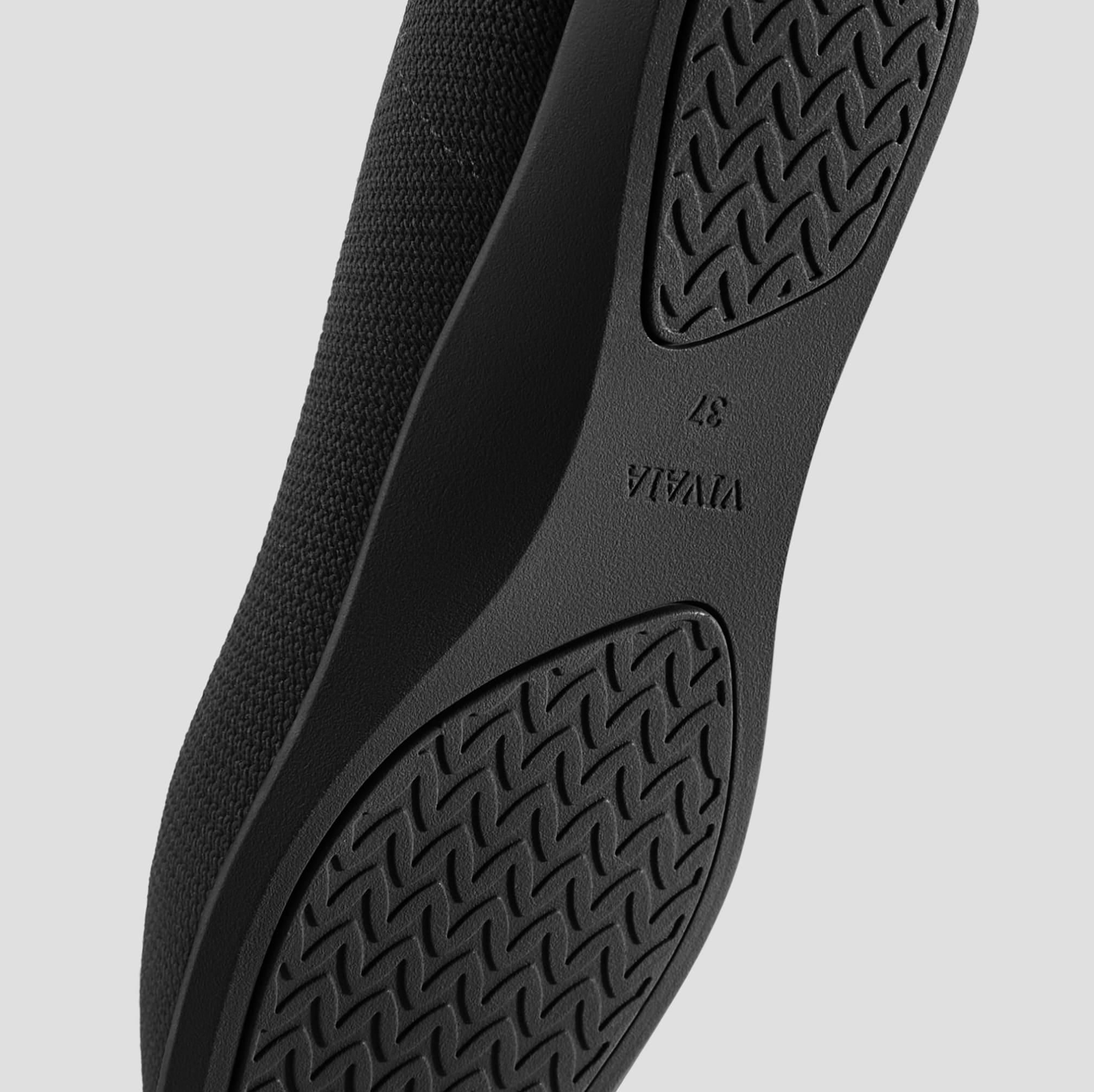 [Aria Walker Super Water Repellent] Pointed Toe Ultra-Lightweight Thick Sole Flat Shoes