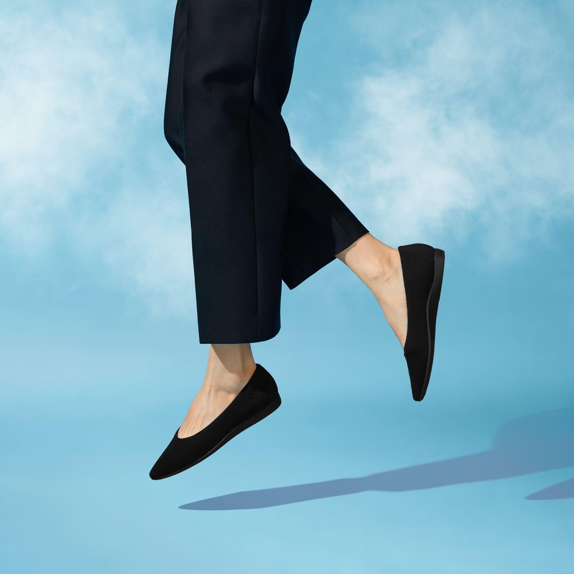 [Aria Walker Super Water Repellent] Pointed Toe Ultra-Lightweight Thick Sole Flat Shoes