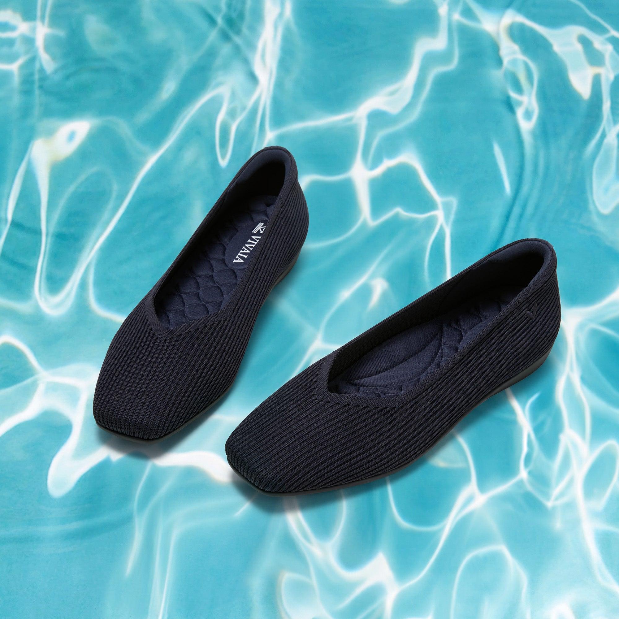 [Margot Walker Super Water Repellent] Square Toe Ultra Lightweight Thick Sole Flat Shoes