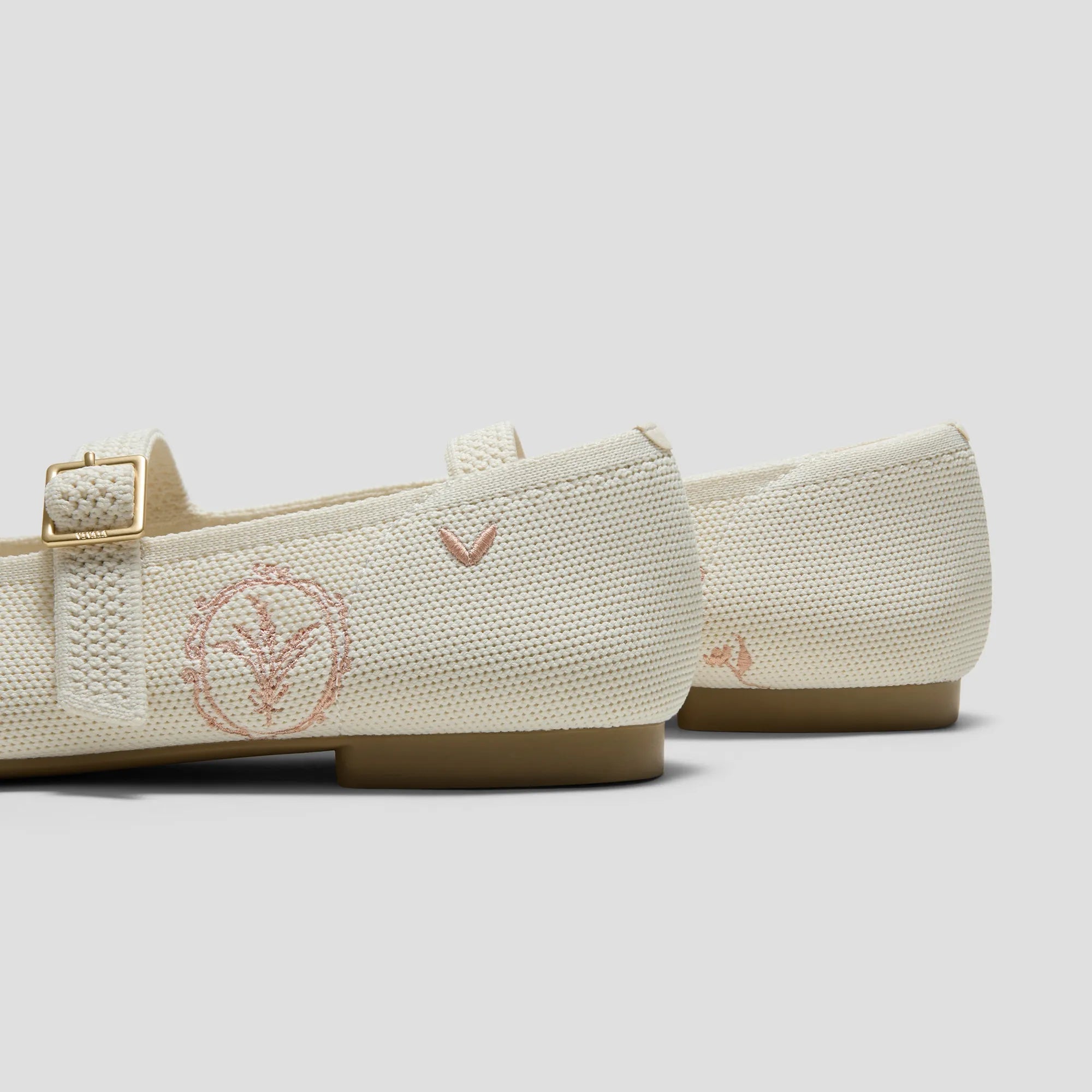 Margot™ Mary Jane] スクエアトゥ メリージェーン フラットシューズ