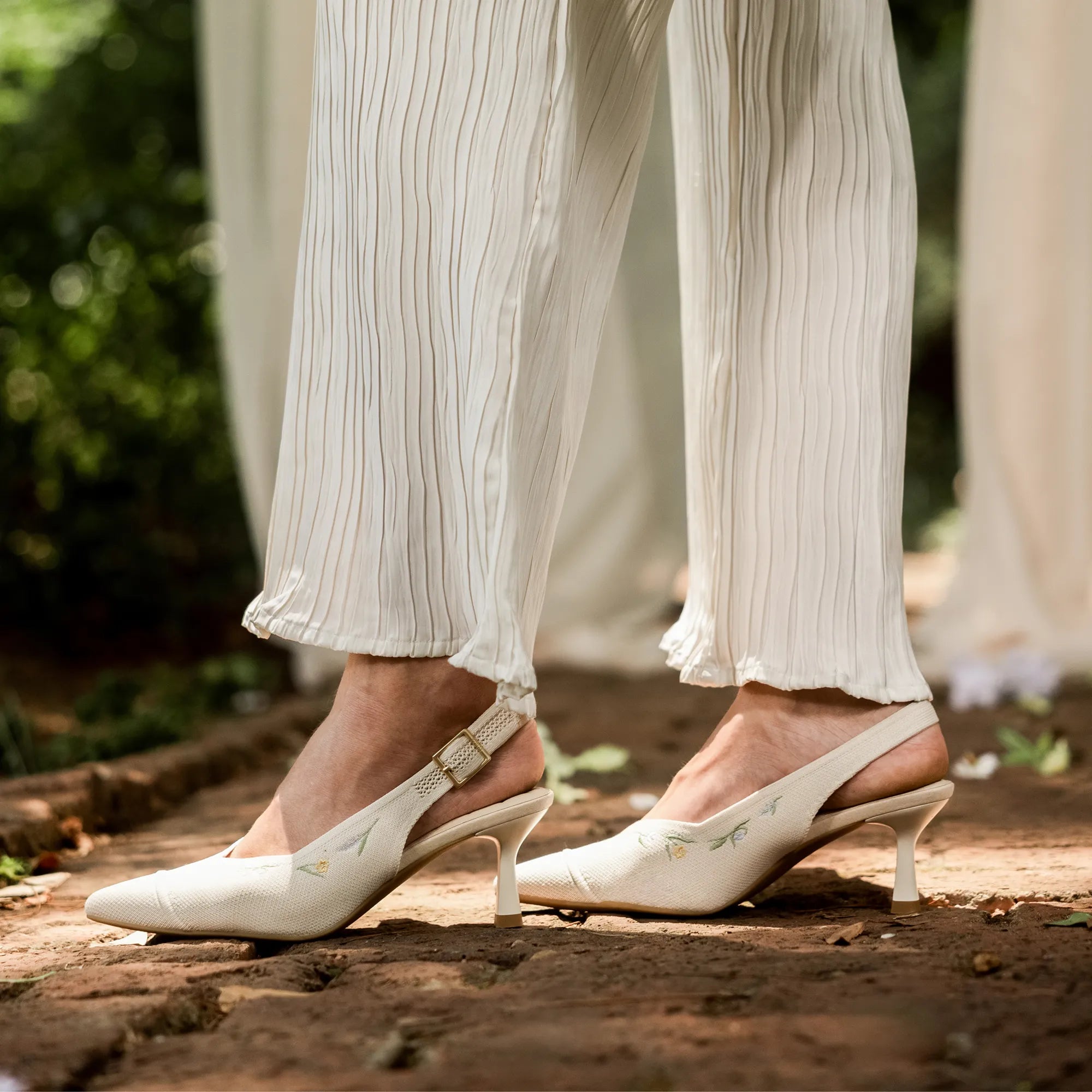 [Addison] ポインテッドトゥ スリングバック パンプス