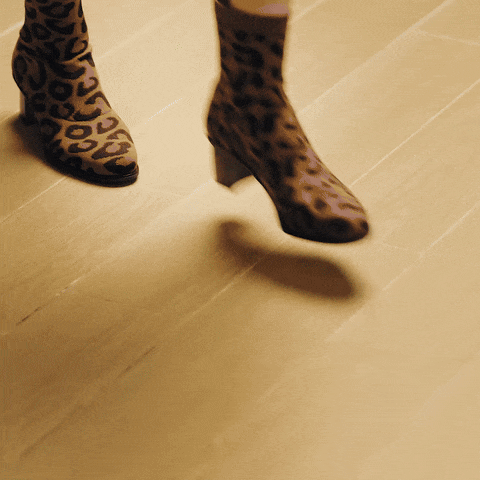 [Amanda] アーモンドトゥ 撥水加工 ランニングヒールブーツ