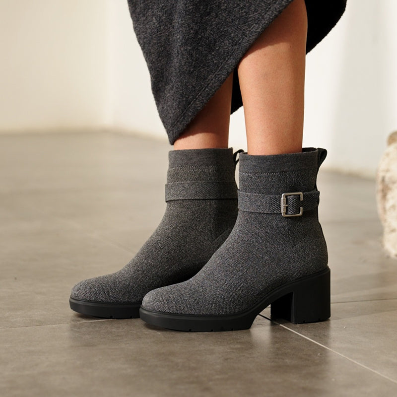 [Gisella] スクエアトゥ 撥水加工 ヒールブーツ